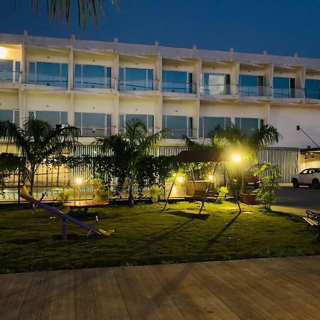 Viola Beacon Resort, Lonavala Εξωτερικό φωτογραφία