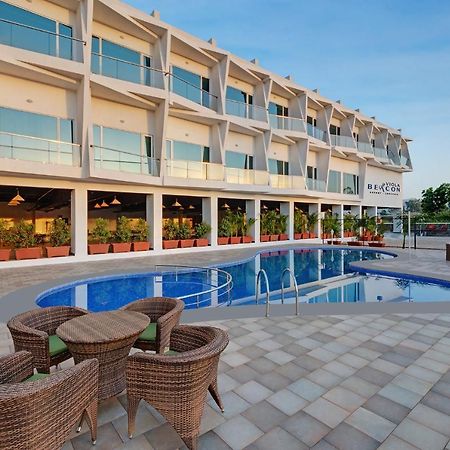 Viola Beacon Resort, Lonavala Εξωτερικό φωτογραφία