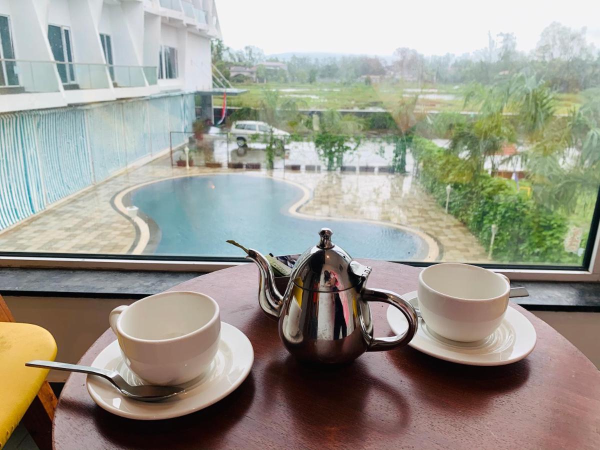 Viola Beacon Resort, Lonavala Εξωτερικό φωτογραφία