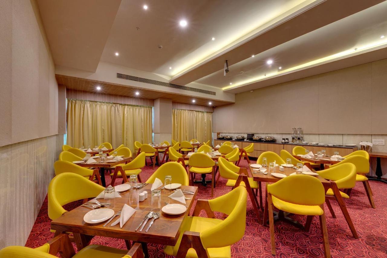 Viola Beacon Resort, Lonavala Εξωτερικό φωτογραφία